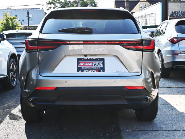 Images of 2025 Lexus NX350 SUV exterior