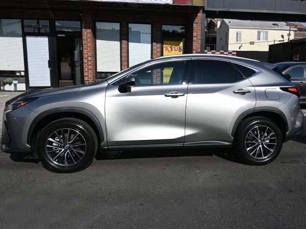 Images of 2025 Lexus NX350 SUV exterior