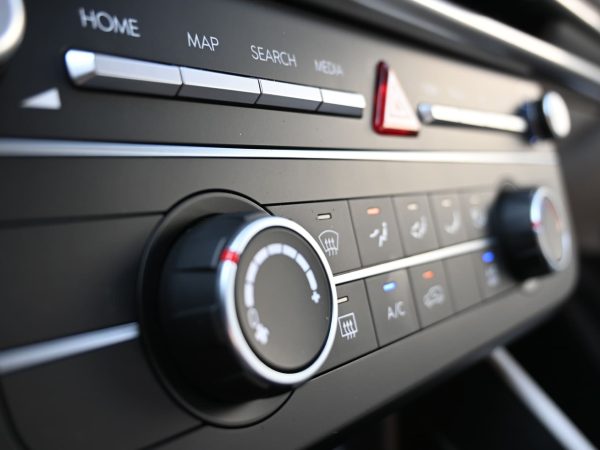 Photos of 2025 Hyundai Tucson exterior, interior, dashboard, and rear view