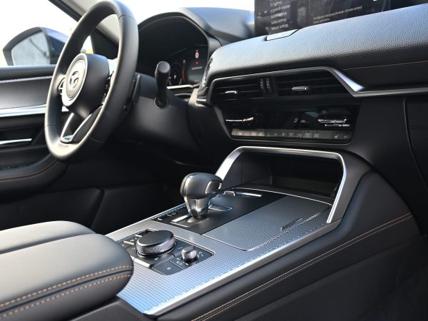 Luxurious cabin of 2025 Mazda CX-90